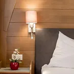 Kaltschmid - Familotel Tirol 제펠드 인 티롤