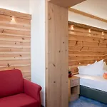 Kaltschmid - Familotel Tirol 호텔 제펠드 인 티롤