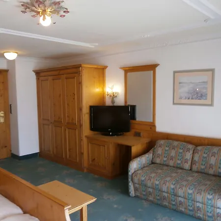 ホテル Kaltschmid - Familotel Tirol ゼーフェルト・イン・チロル