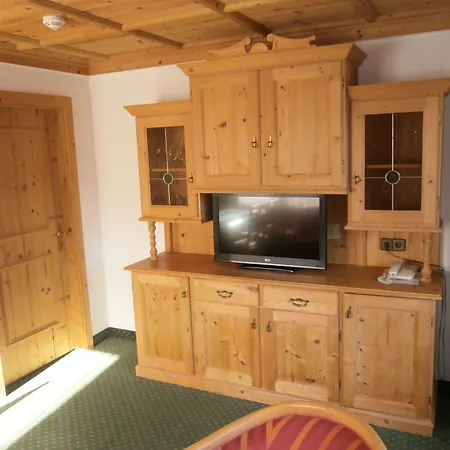 Kaltschmid - Familotel Tirol 4* ゼーフェルト・イン・チロル