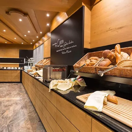 Kaltschmid - Familotel Tirol 4* ゼーフェルト・イン・チロル