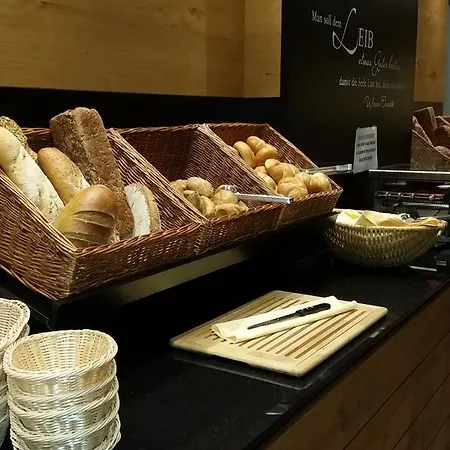 Kaltschmid - Familotel Tirol ホテル 4*