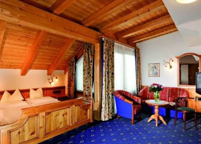 Hotell Kaltschmid - Familotel Tirol Seefeld in Tirol