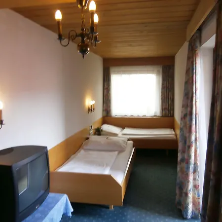 Готель Kaltschmid - Familotel Tirol 4*