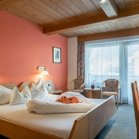 Kaltschmid - Familotel Tirol Готель